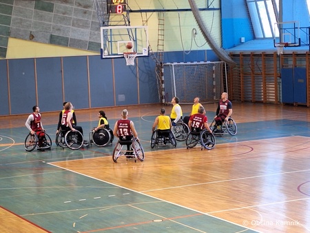 Košarka na vozičkih v Športni dvorani v Kamniku (1)